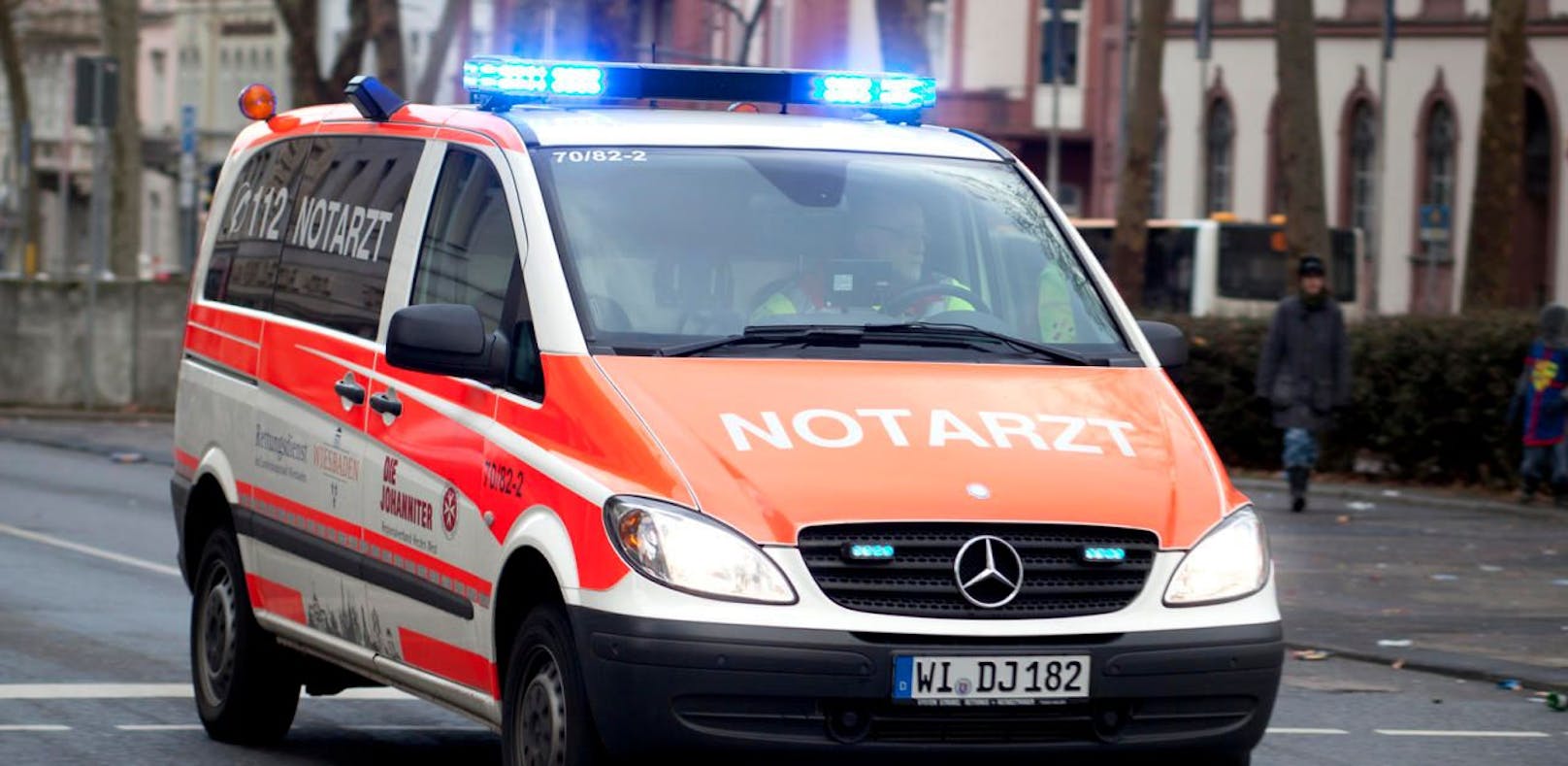 Notarzteinsatzfahrzeug (NEF) der deutschen Rettungskräfte. Symbolfoto