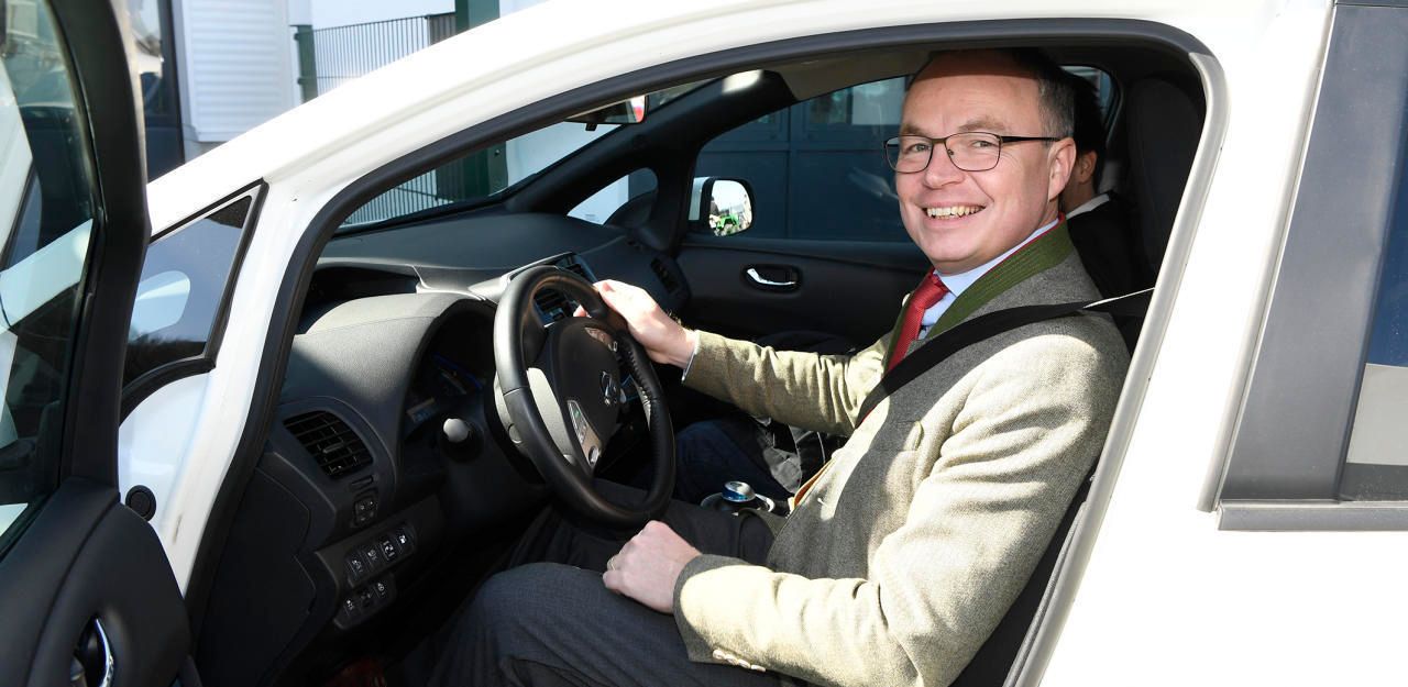 Heute.at - Spitzenwert! Bereits 500 geförderte E-Autos in NÖ