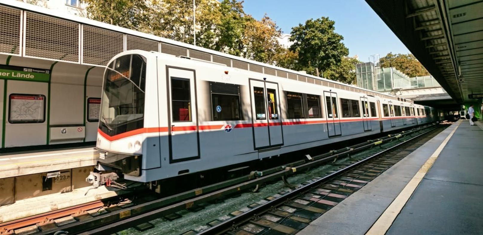 In Wien entwickelt Siemens die Züge für London .
