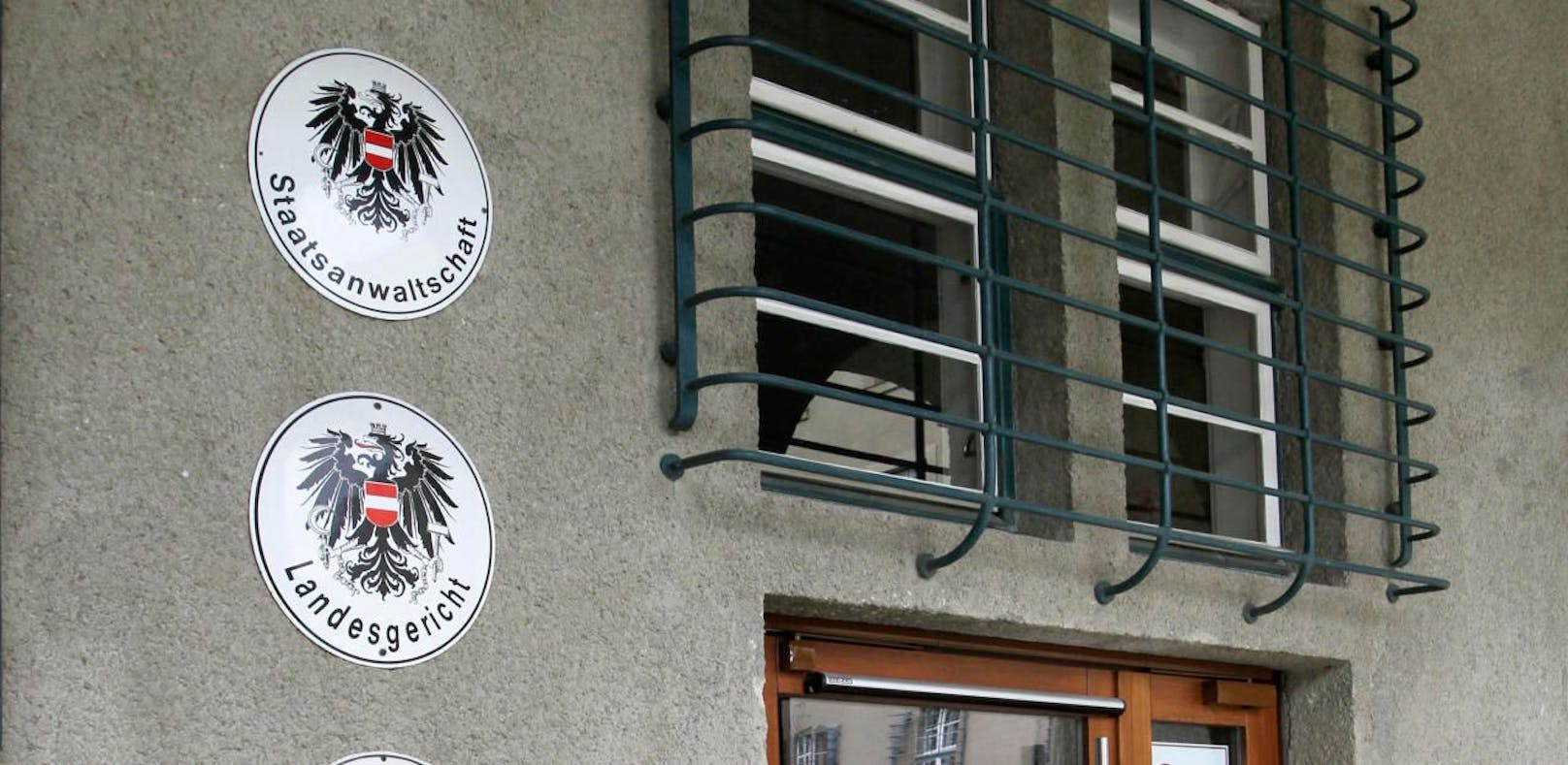 Die Staatsanwaltschaft Krems leitet Ermittlungen, das Landeskriminalamt macht die Erhebungen.
