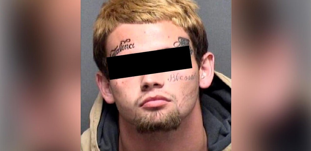 Jackup Jackson H. (19) soll seiner Freundin Unfassbares angetan haben.