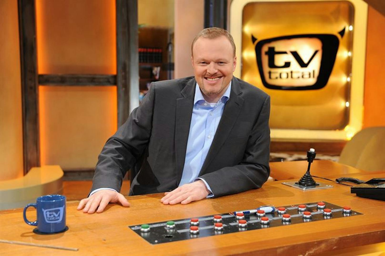 "TV Total" kommt zurück – aber mit IHM statt Raab