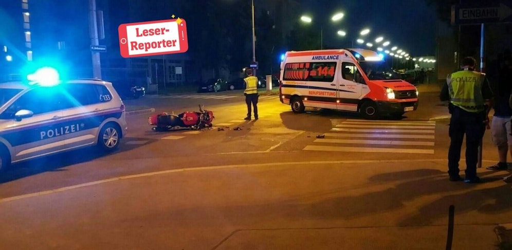 Der Lenker des Motorrads wurde leicht verletzt.