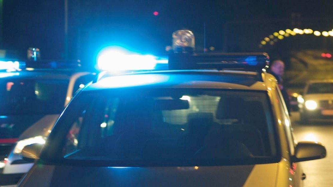 Nächtlicher Polizeieinsatz in Wien. 