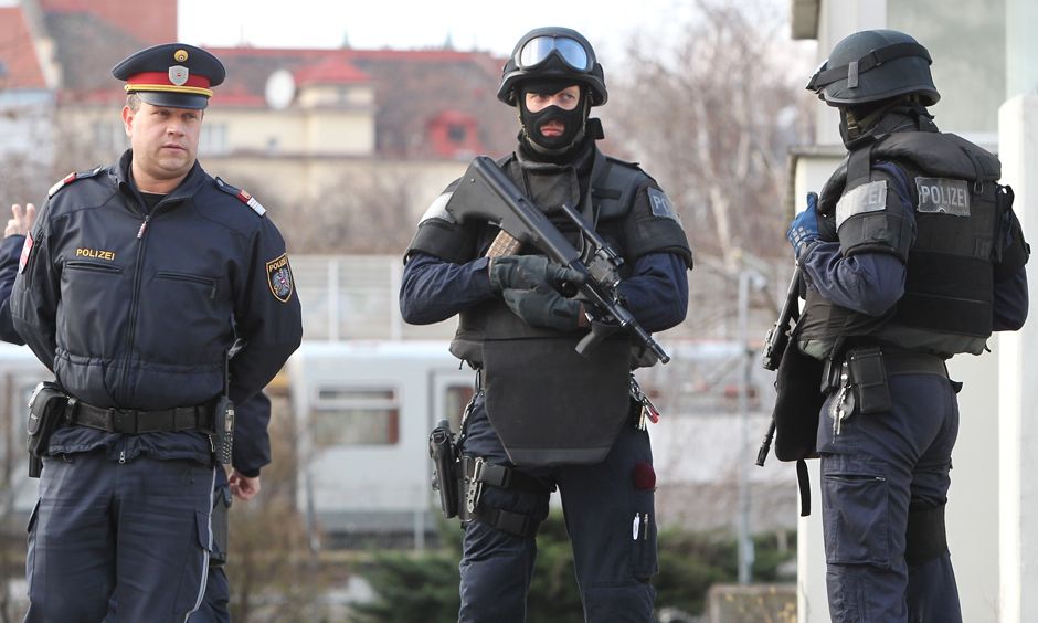 Bandenkrieg: Tschetschenen Wegen "Staatsgefährdung" ... – Österreich ...