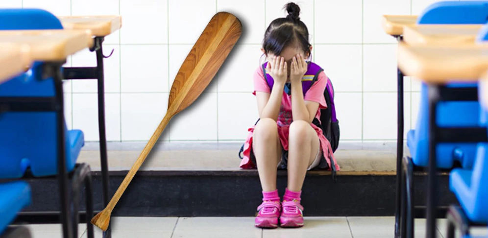 Für schlechtes Benehmen dürfen Schüler in Texas mit Paddeln geprügelt werden. Credit: Montage/Fotolia