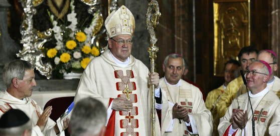 Bischof Alois Schwarz anlässlich seiner Amtseinführung zum neuen St. Pöltner Diözesanbischof am Sonntag, 1. Juli 2018, in St. Pölten.