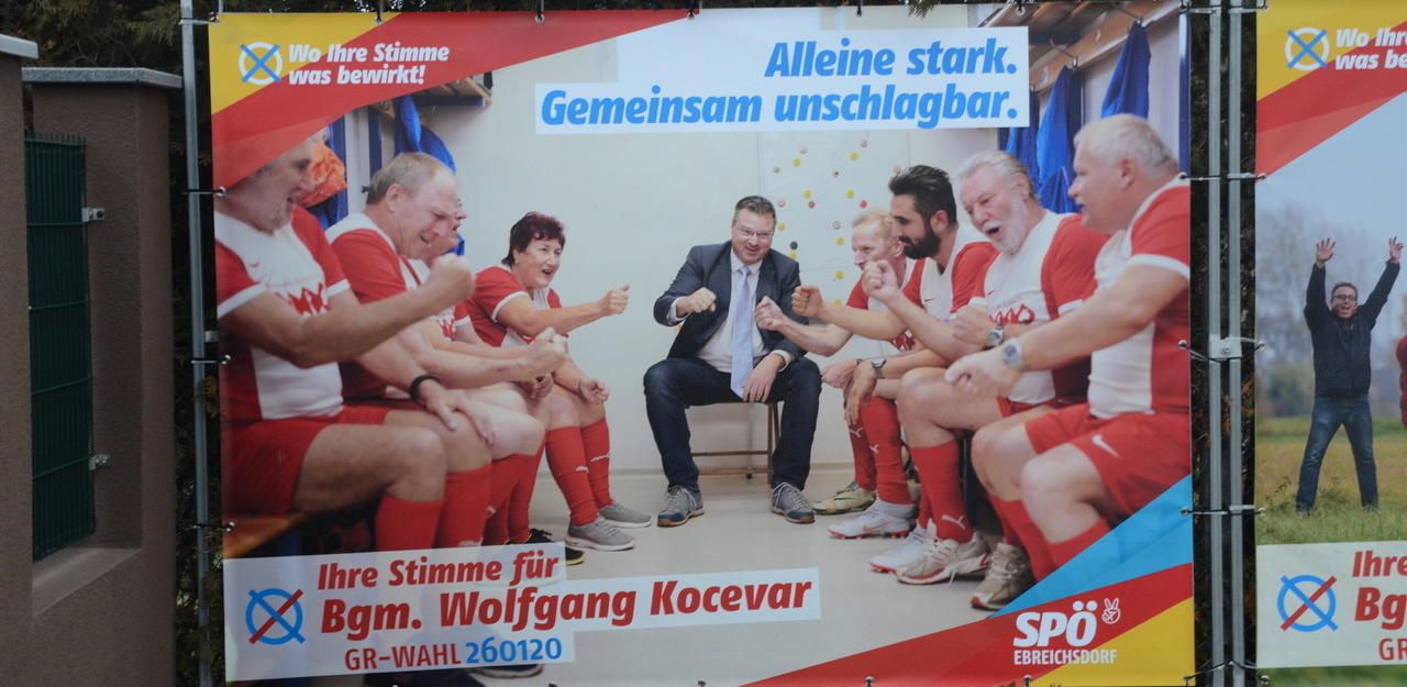 Heute.at - SPÖ und Vereine: Kritik an Plakaten in Ebreichsdorf