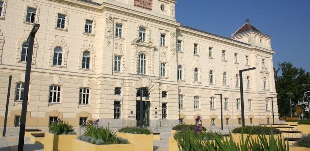 Der Pole musste am Landesgericht St. Pölten auf die Anklagebank