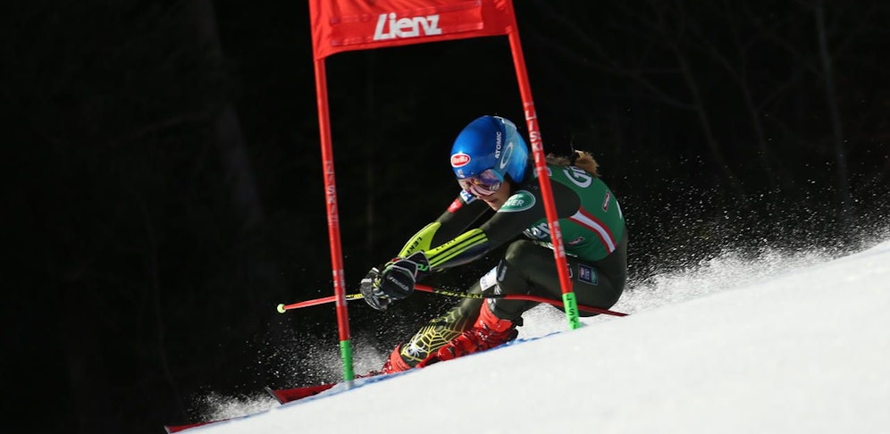 Mikaela Shiffrin fährt in Lienz wie auf Schienen.
