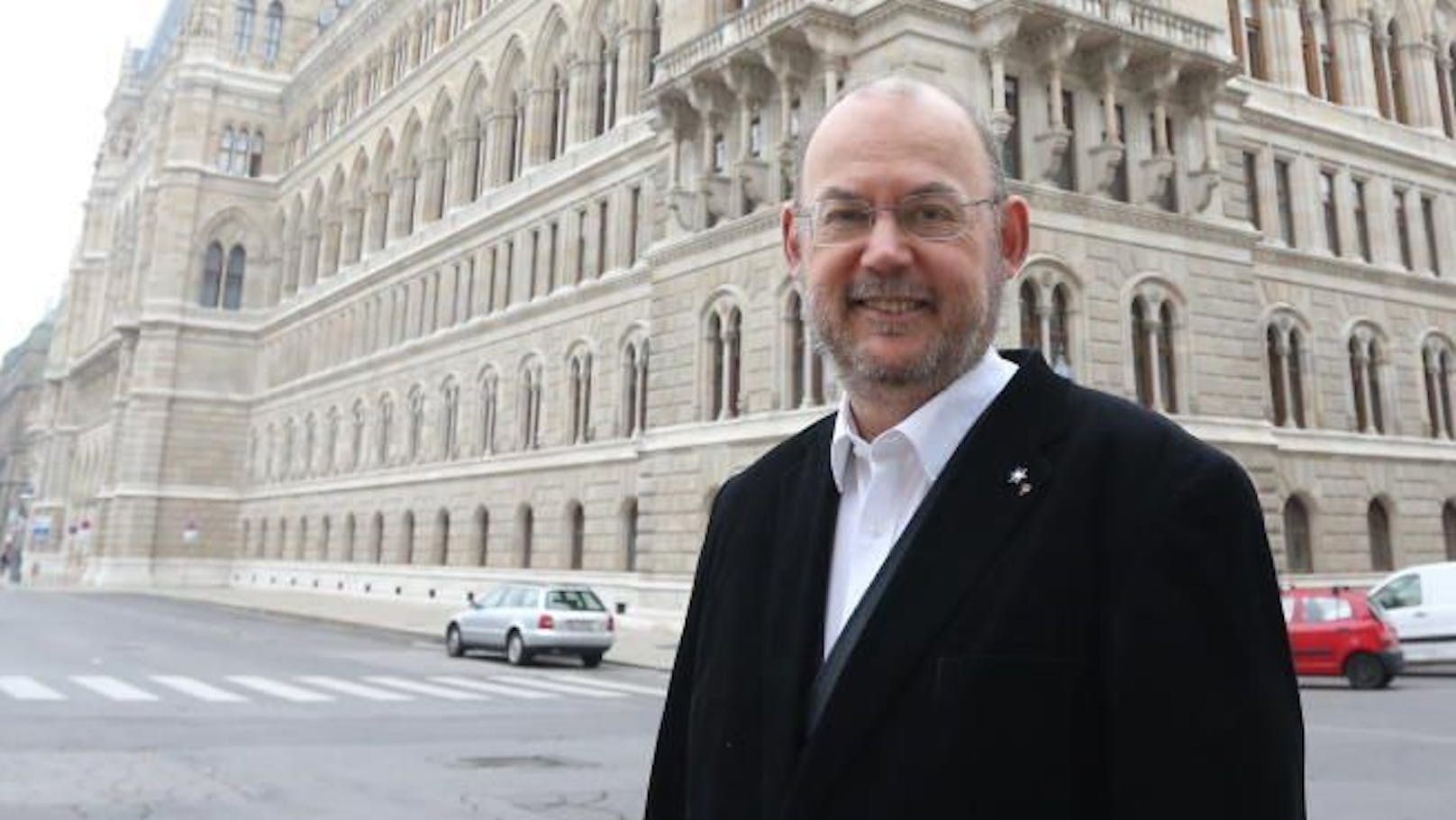 SPÖ-Mandatar Peter Florianschütz lässt im Wiener Gemeinderat mit "Oaschloch"-Sager aufhorchen.