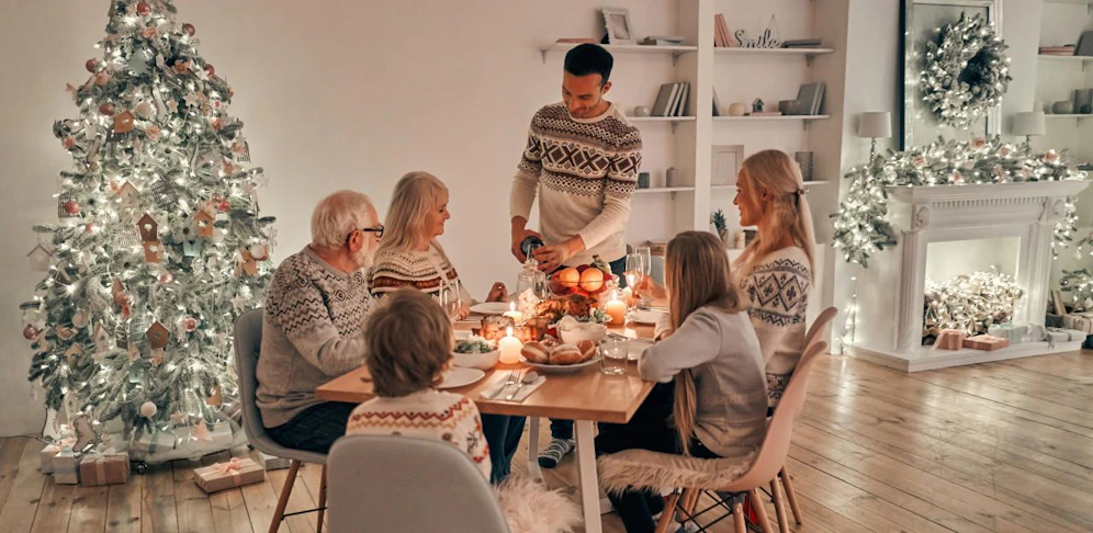 So unterschiedlich feiern die Wähler der einzelnen Parteien Weihnachten.                