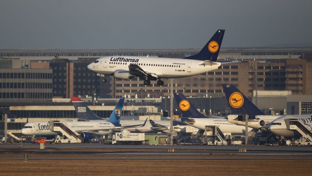 Lufthansa streicht zigtausende Kurzstreckenflüge und spart damit 40.000 Tonnen Kerosin.