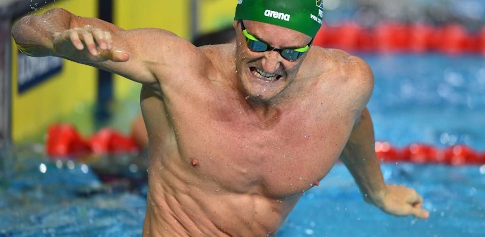 Cameron van der Burgh ist, wie man sieht, bestens trainiert - und dennoch macht ihm Covid-19 schwer zu schaffen. 