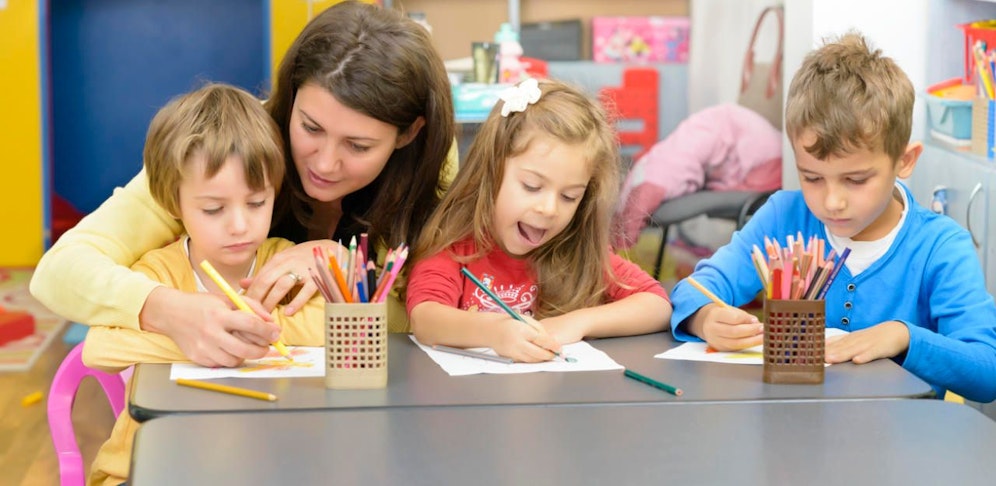 In Linz ist ein Streit rund um die Öffnung von Kindergärten entbrannt.