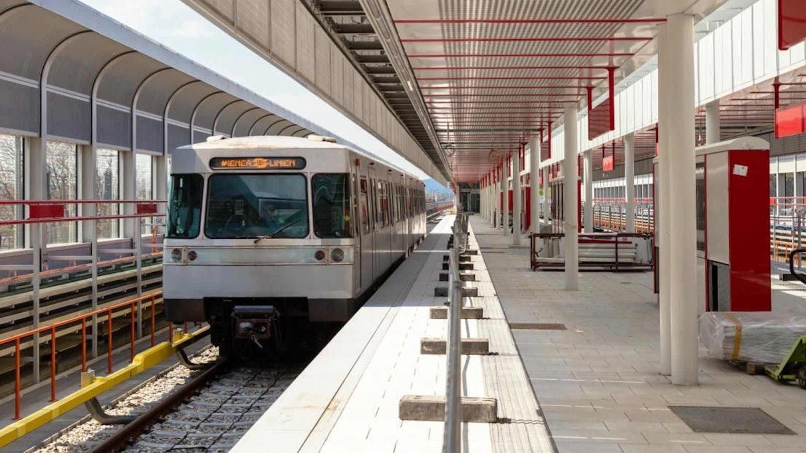 Die Bauarbeiten an der U-Bahnlinie U1 enden mit Schulbeginn.