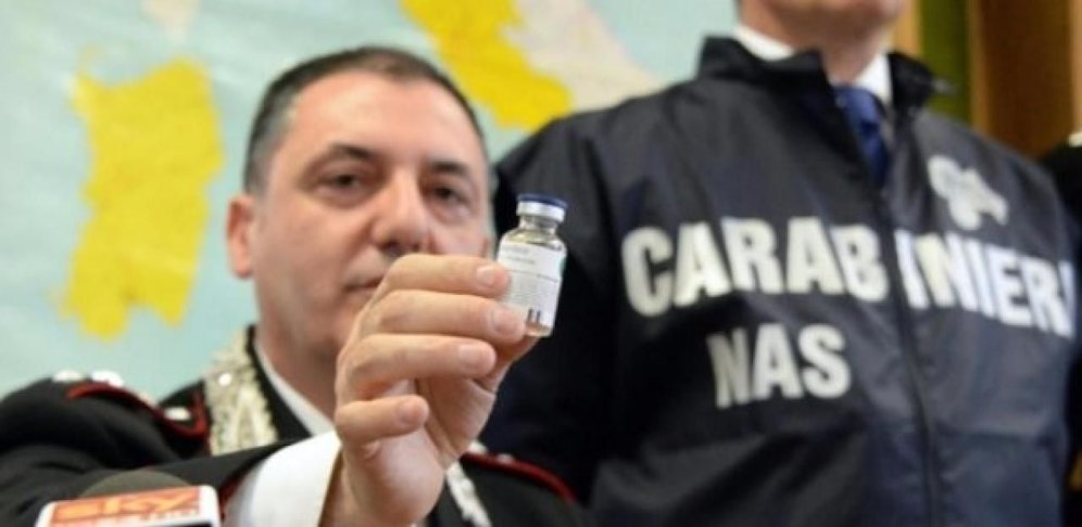 Jene Krankenschwester, die mindestens vier Patienten tödliche Dosen medizinischer Mittel verabreicht hat, muss lebenslänglich ins Gefängnis.