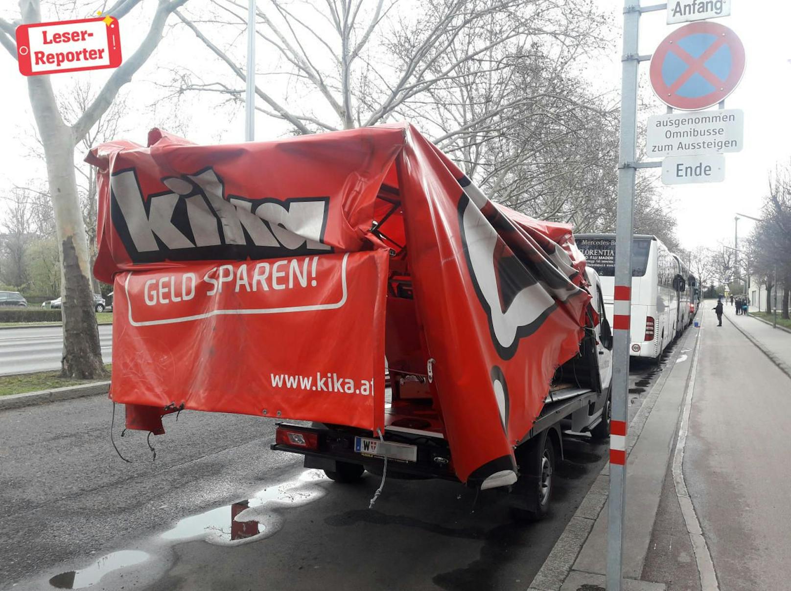 Bitter: Transporter zerstört und im Parkverbot auf der Wagramer Straße geparkt. 