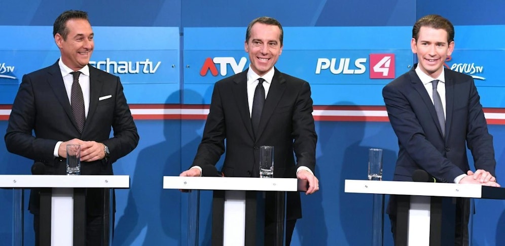 FPÖ-Chef Heinz-Christian Strache, Christian Kern (SPÖ) und ÖVP-Chef Sebastian Kurz im Pressezentrum in der Nationalbibliothek im Rahmen der Nationalratswahl am Sonntag, 15. Oktober 2017.