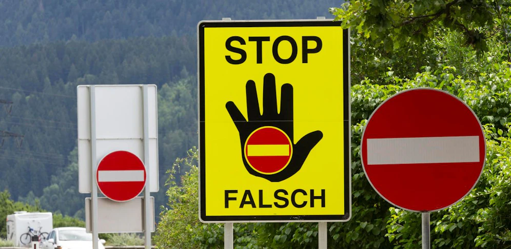 Ein 49-jähriger Lenker aus Deutschland wurde auf der A1 zum Geisterfahrer. 