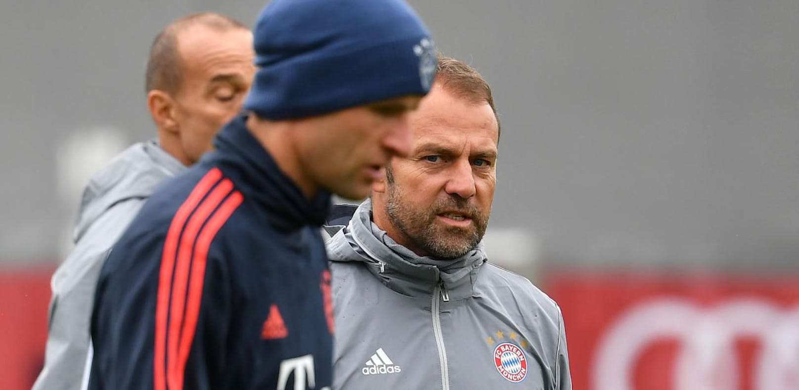 Hans-Dieter Flick leitet bei den Bayern ab sofort die Geschicke. Thomas Müller hat unter seiner Leitung wieder eine größere Rolle als unter Niko Kovac.