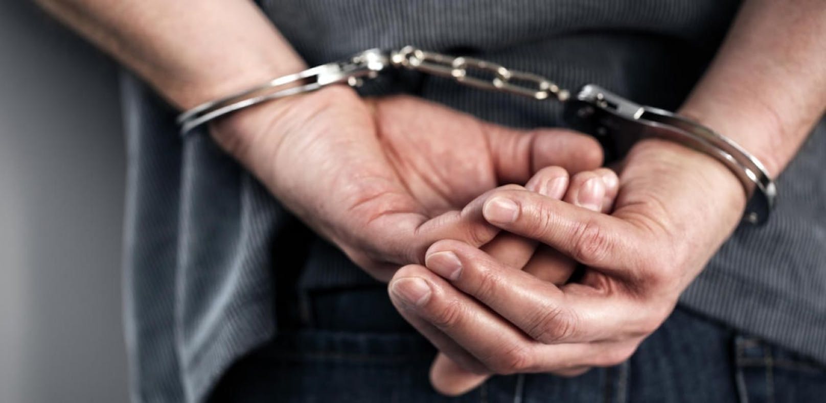 Die Brandenburger Polizei hat einen 17-Jährigen wegen Terrorverdachts festgenommen; Symbolfoto