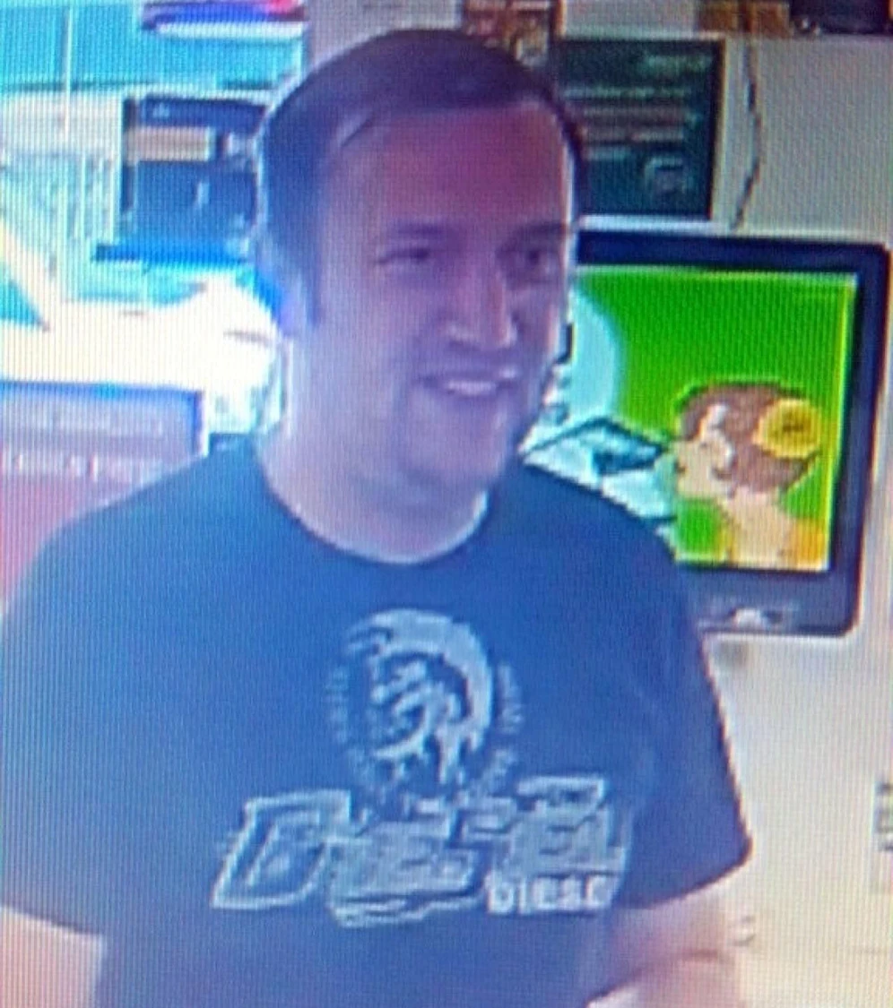 Die Wiener Polizei fahndet nach diesem Unbekannten.