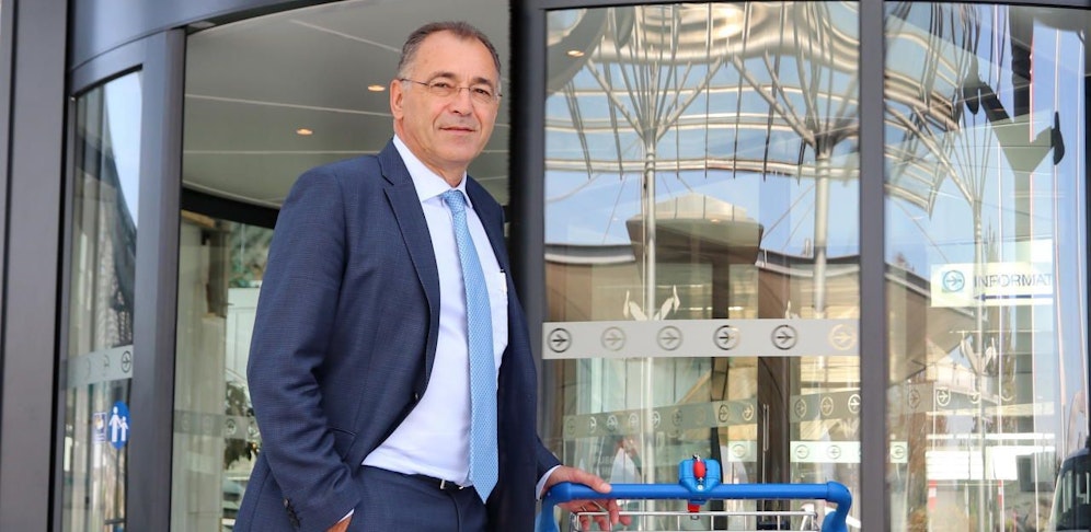 Norbert Draskovits, Geschäftsführer der Flughafen Linz GmbH, im Interview mit "Heute".