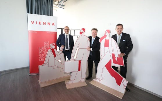 Der Wien Tourismus startet in ein neues Zeitalter: Statt Quantität soll es mehr um Nachhaltigkeit und den Mehrwert für Wien gehen. (v.l.n.r.: Wien Tourismus-Direktor Norbert Kettner, Bürgermeister Michael Ludwig und Wirtschaftsstadtrat Peter Hanke).