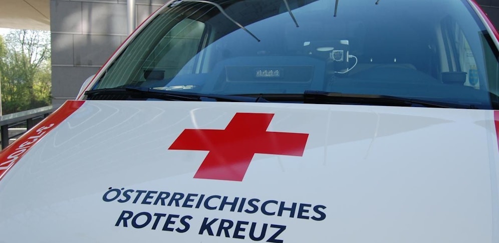 Nachwuchskicker überschlug sich dreimal mit Mannschaftswagen. 