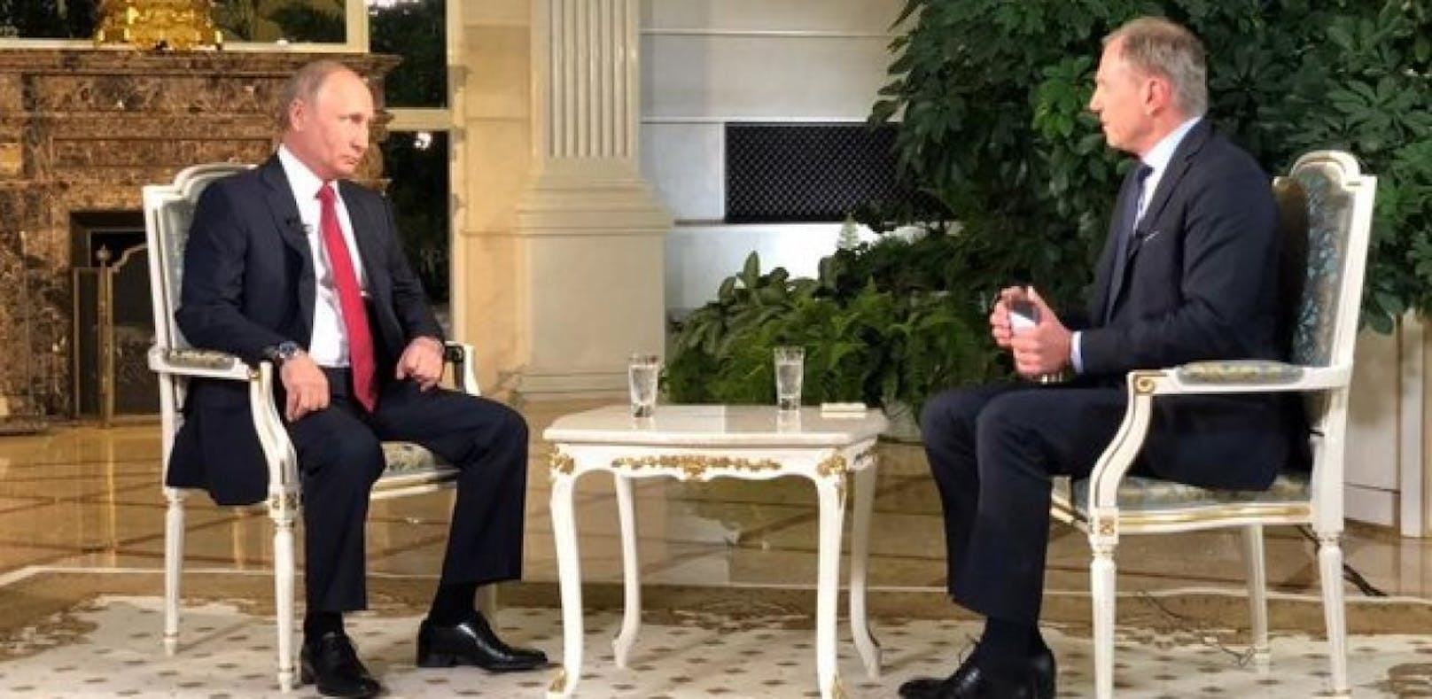 Der ORF-Moderator Armin Wolf traf den russischen Präsidenten Wladimir Putin zum Interview.