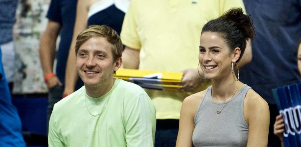 Lena mit ihrem damaligen Freund Max bei einem Basketball-Spiel in Berlin.