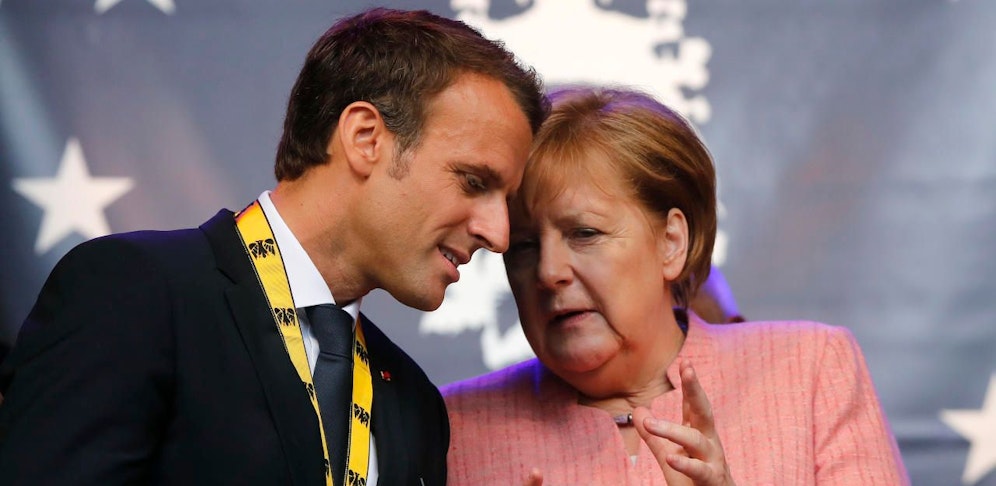 Emmanuel Macron und Angela Merkel bei der Verleihung des Karlspreises für den französischen Präsidenten Anfang Mai.