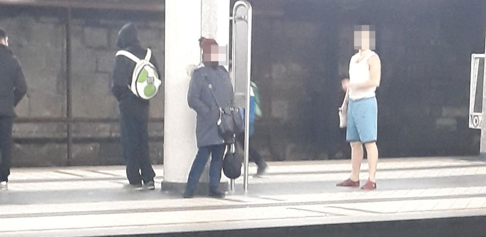 Der härteste Öffi-Fahrgast? Gesichtet von einer "Heute"-Leserin in Wien!