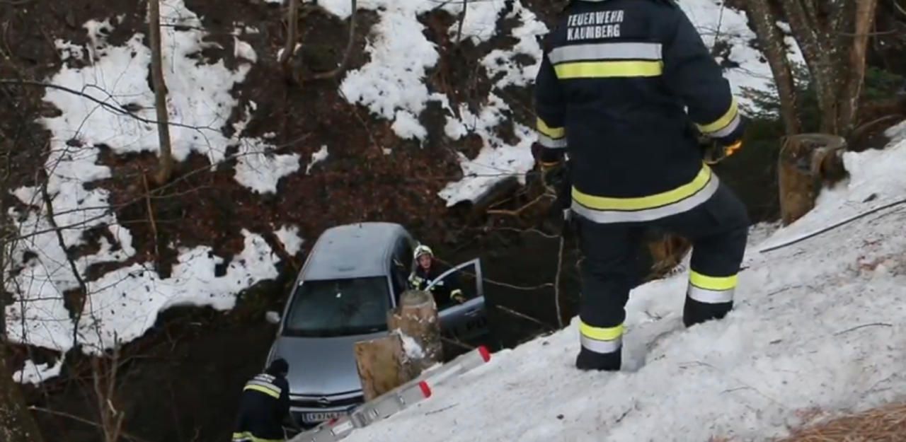 Heute.at - Zwei Unfälle an selber Stelle in wenigen Minuten