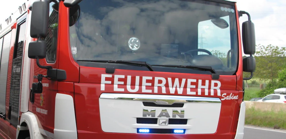  Feuerwehren aus insgesamt sechs Gemeinden waren beim Brand in Kaindort im Einsatz. (Symbolbild)
