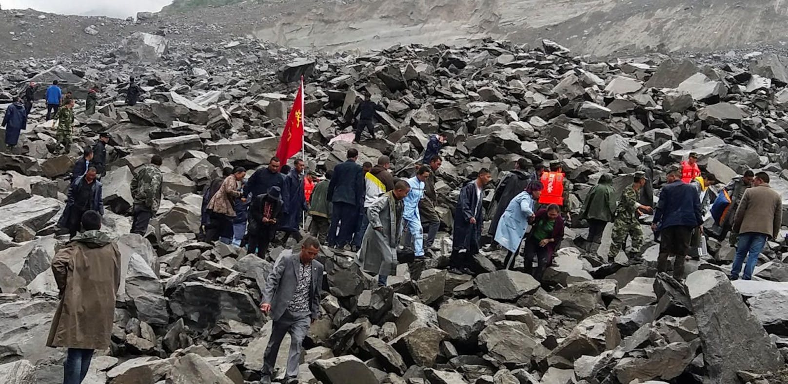 Über 140 Menschen in China verschüttet