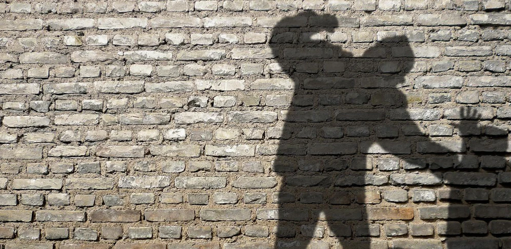 Der 27-Jährige würgte und schlug das Kind, bis es starb