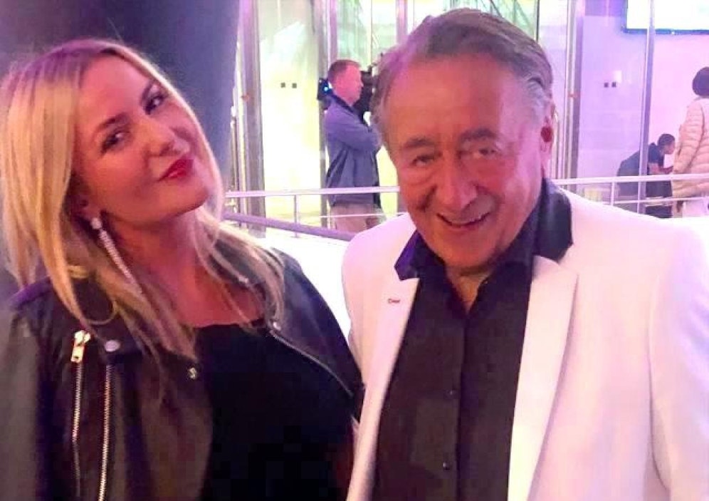 Richard Lugner ist noch mit "Rehlein" unterwegs.