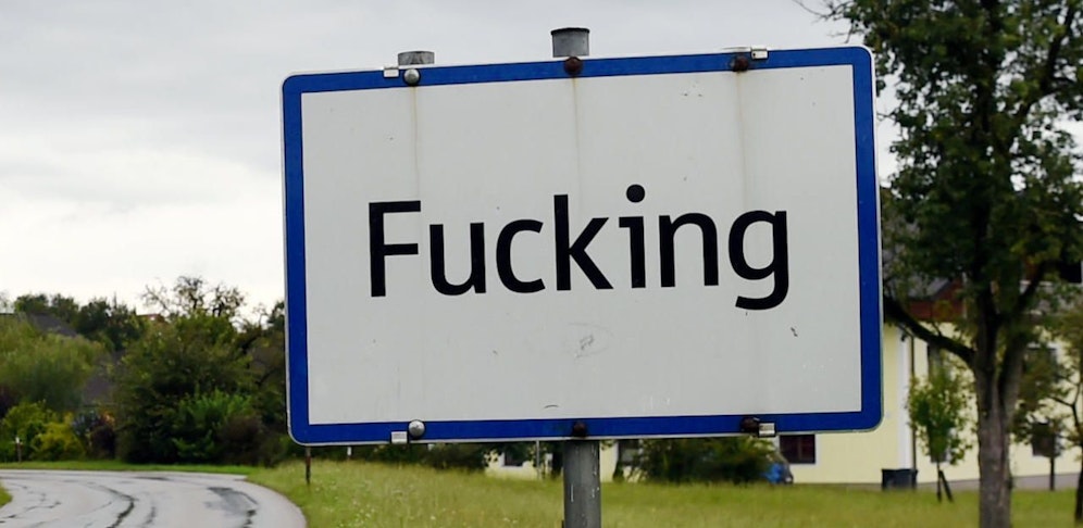 Die Schilder sind inzwischen speziell gesichert. Trotzdem kam jetzt wieder eins weg.