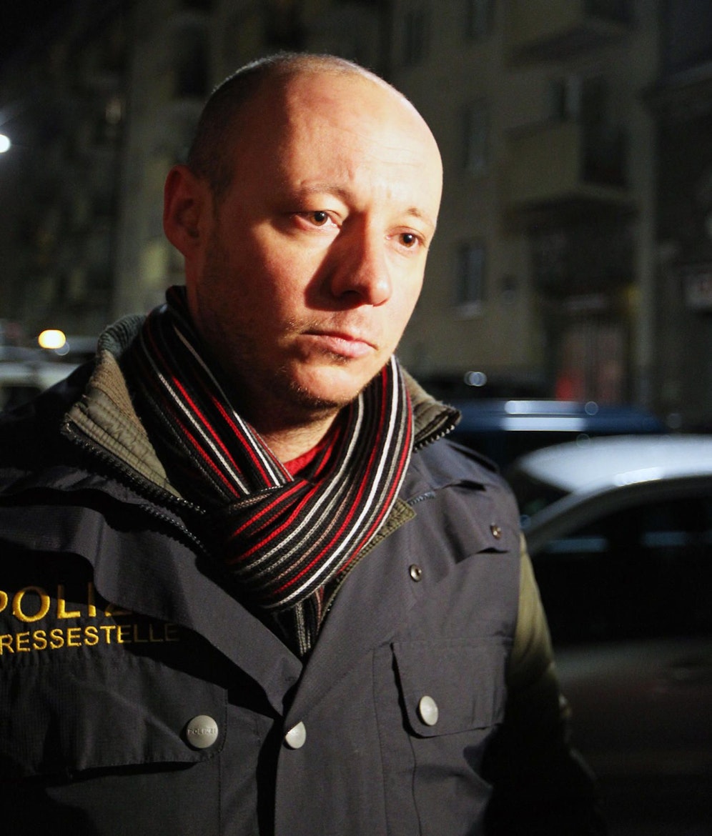 Polizeipressesprecher Maierhofer: "Das Vermummungsverbot wird wegen der Kälte aufgehoben."