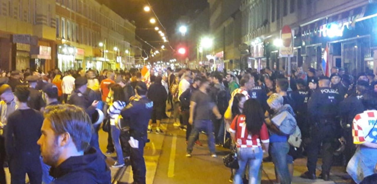 Heute.at - Kroaten-Party! Polizei sperrte Ottakringer Straße