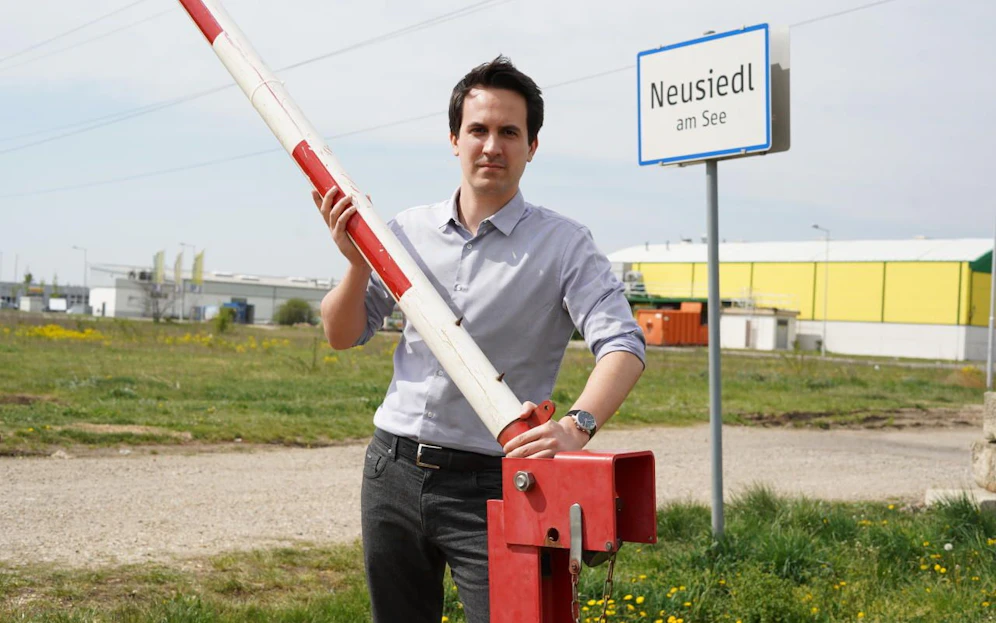 Neos-Wien-Chef Christoph Wiederkehr am Neusiedler See                    
