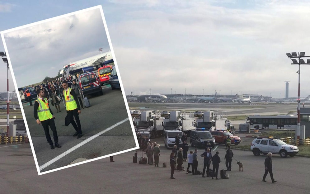 Alle Passagiere mussten den Flieger verlassen.