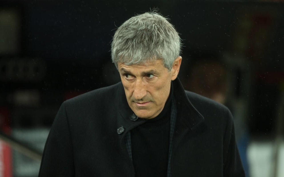 Barcelona-Coach Quique Setien poltert gegen eine Liga-Fortsetzung. 