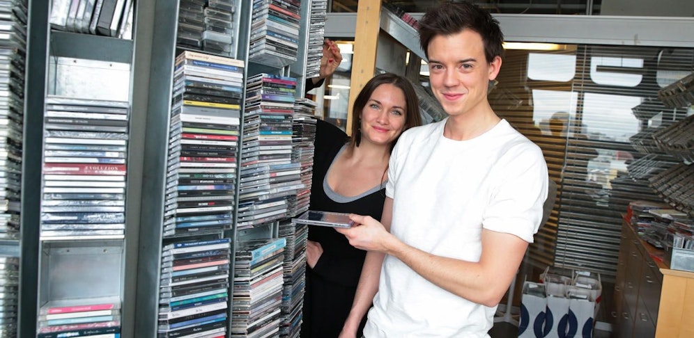 Die Ö3-Moderatoren Gabi Hiller und Philipp Hansa