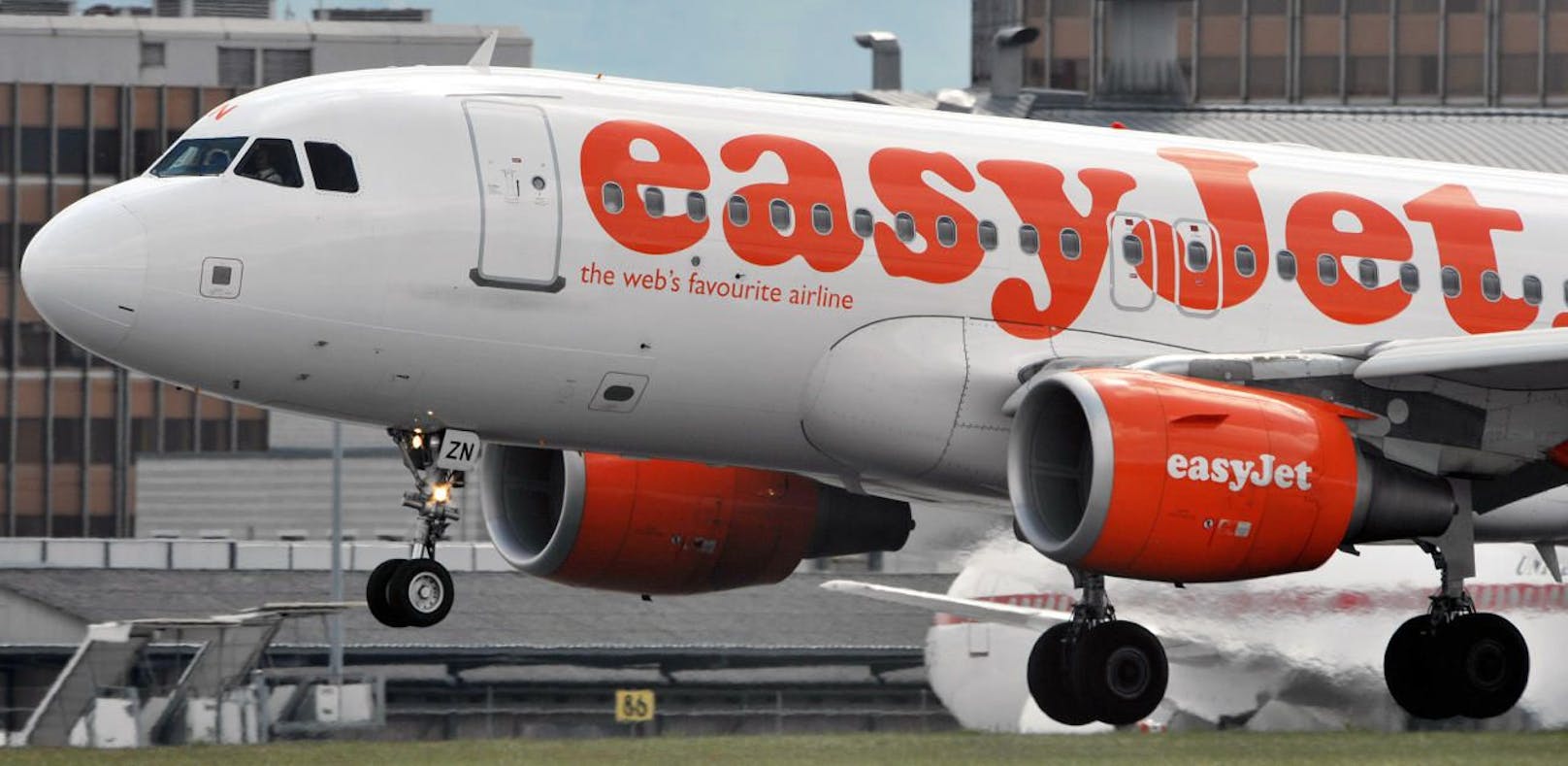 EasyJet bringt Passagiere an Rand der Verzweiflung