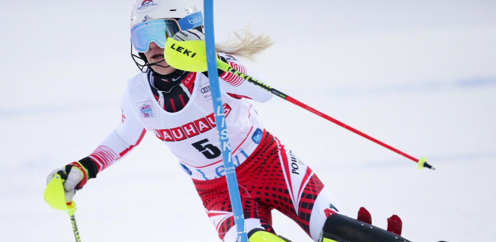 Katharina Truppe beim starken ersten Durchgang im Levi-Slalom
