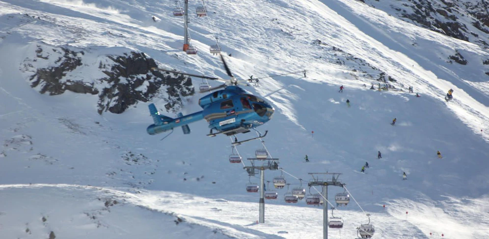 Die 42-Jährige wurde mit dem Hubschrauber ins Krankenhaus Schladming geflogen