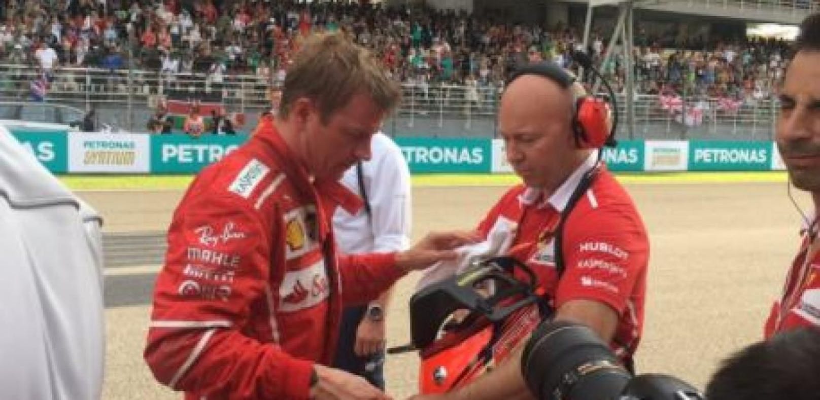 Für Kimi Räikkönen setzte es bereits vor dem Start das bittere Aus